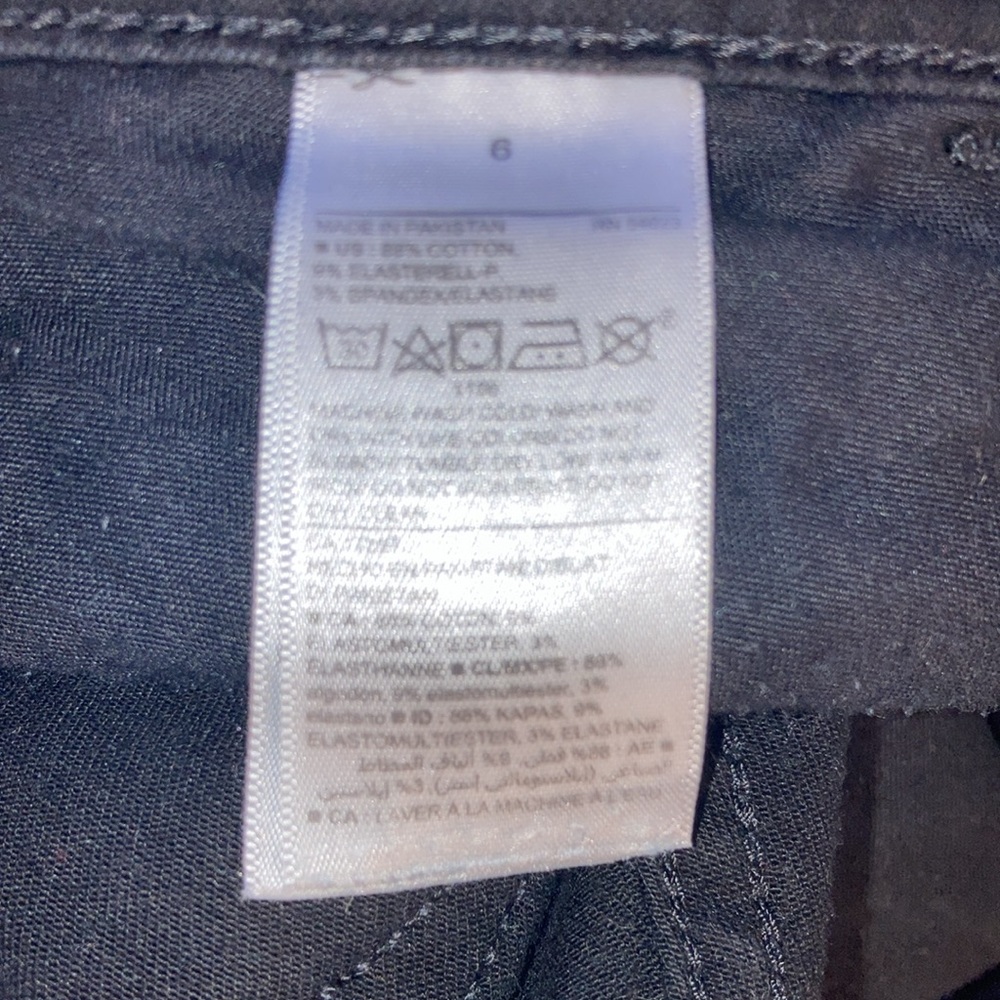 Old Navy Women's Skinny Jeans Rockstar Super Skinny Black - Picture 3 of 5